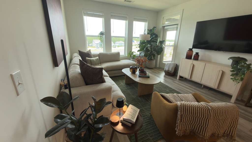 Tidy, freshly cleaned living room